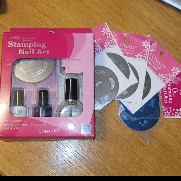 Stamping Nail Set + 6 additional plates - Picture 2 of 16